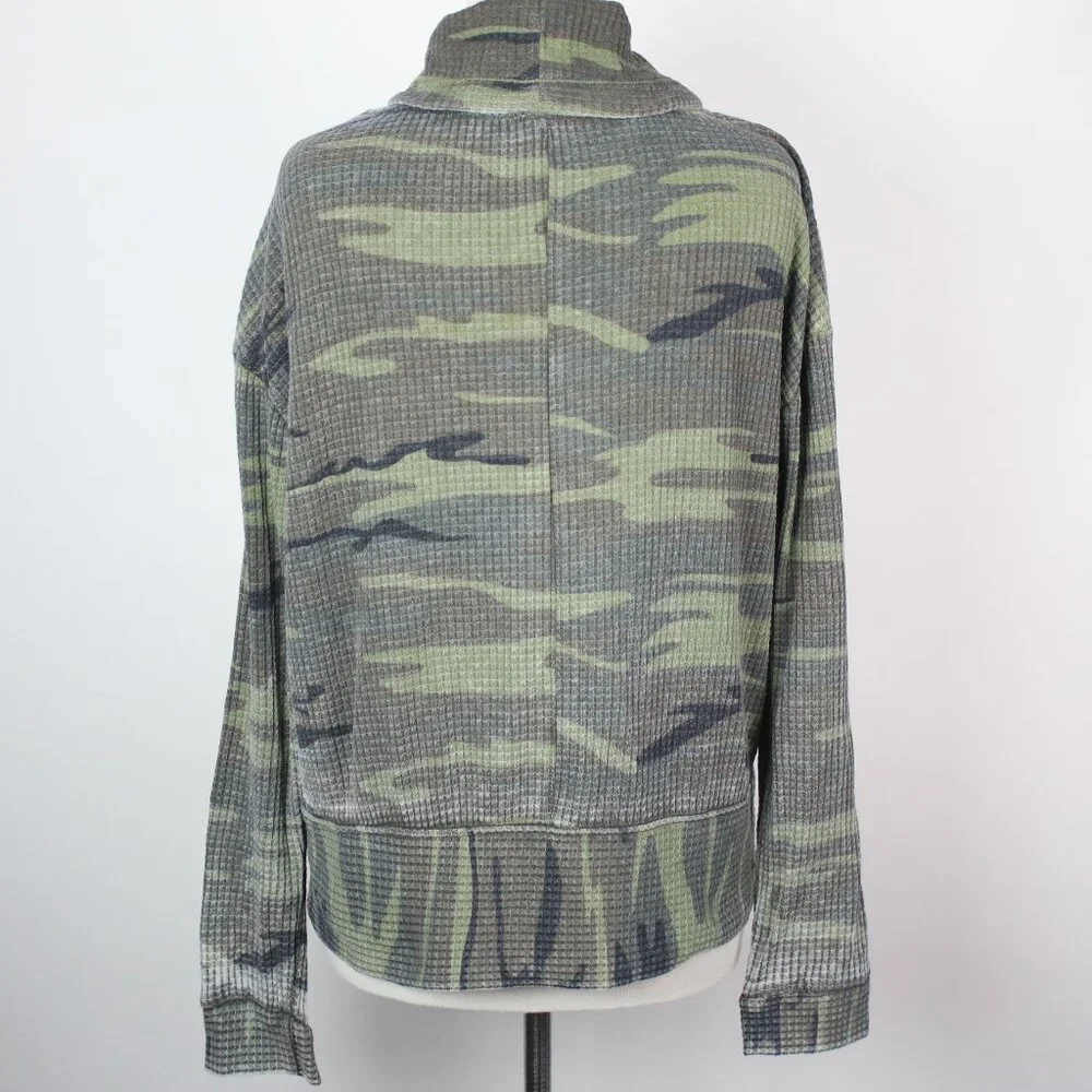 Altar'd State Womens Large Camo Waffle Knit Cowl Neck Sweatshirt Top - Picture 2 of 4